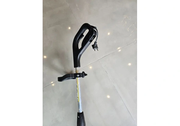 Aparador grama 1500 W - Garthen