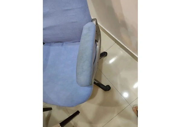 Cadeira diretor por 250, 00