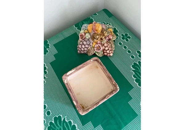 Decoração Fruteira Porcelana 20x18 cms -Antiga (crédito, débito, Pix e PicPay )