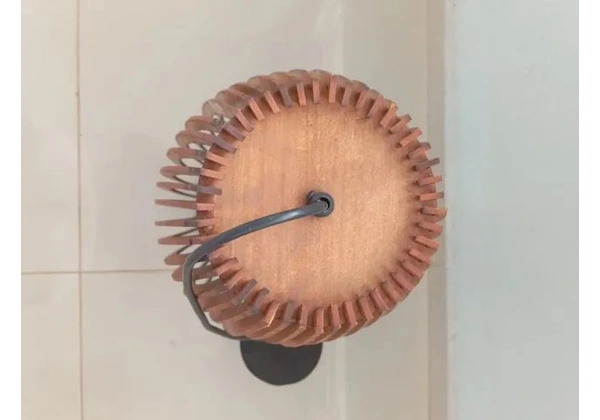 Vendo linda luminária rústica!