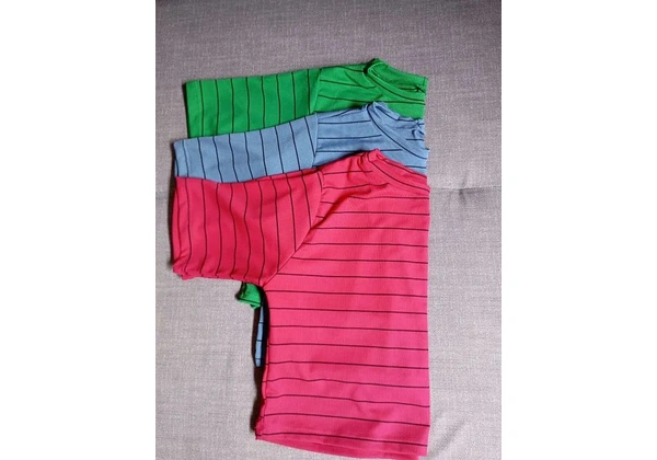 Cropped listrado