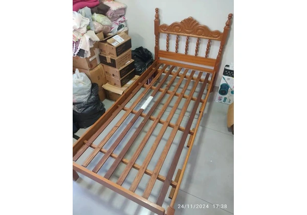 Cama Madeira Maciça + Colchão