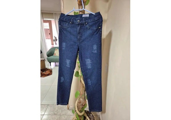 Calça jeans cintura alta