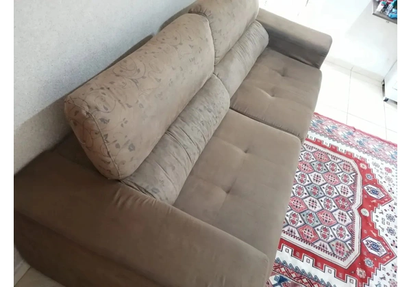 Sofá retrátil reclinável