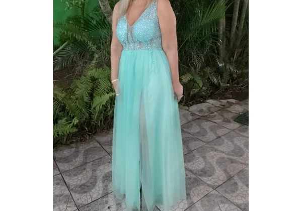 Vestido de Festa Longo verde Tiffany com Pedrarias