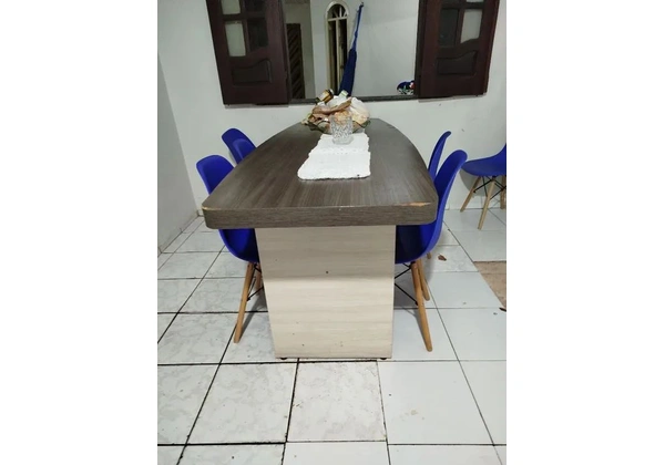 Mesa de reunião