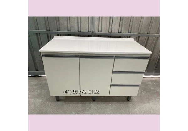 Balcão com Tampo Reto ( 2 Portas * 3 Gavetas )