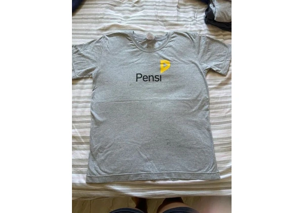 Vendo Uniforme Colégio Pensi / Tamanho 14