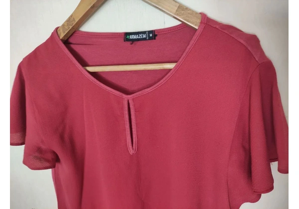 Armazém BLUSA TAM M 44