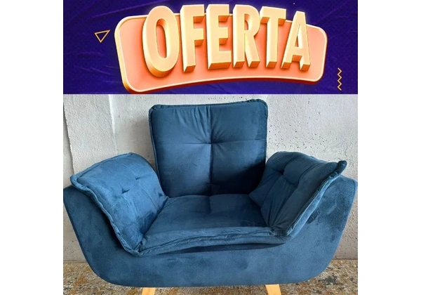 Poltrona em promoção, com acabamento em pillow top e veludo