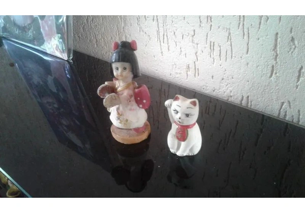 Boneca Japonesa Estatua Miniatura Decorativa