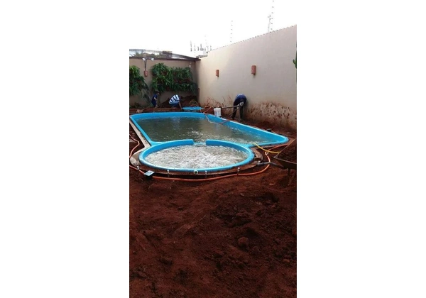 Piscina de Fibra (cobrimos orçamento)