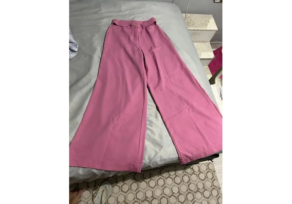 Calça pantalona rosa