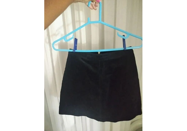 Saia Canelada de Veludo Forever 21 - Tam P (36)