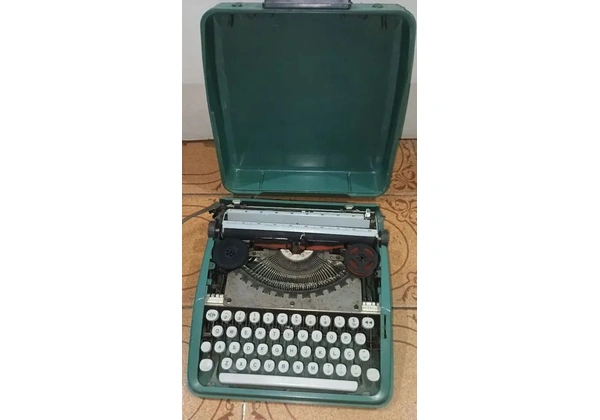 Máquina de escrever
