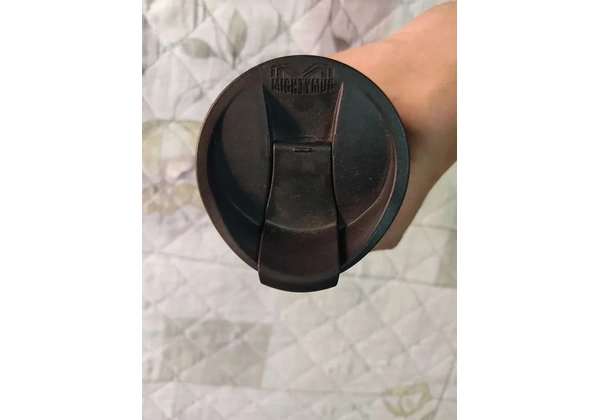 Garrafa Mighty Mug Não Cai