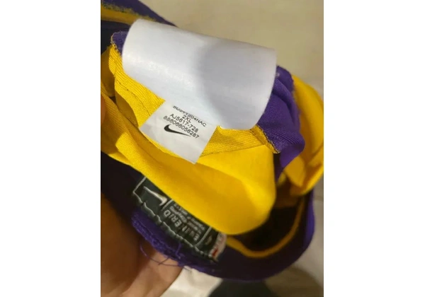 Short lakers original