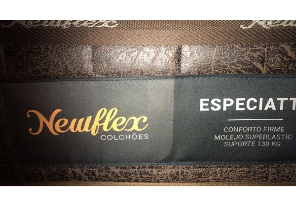 Cama Box Queen Size semi nova