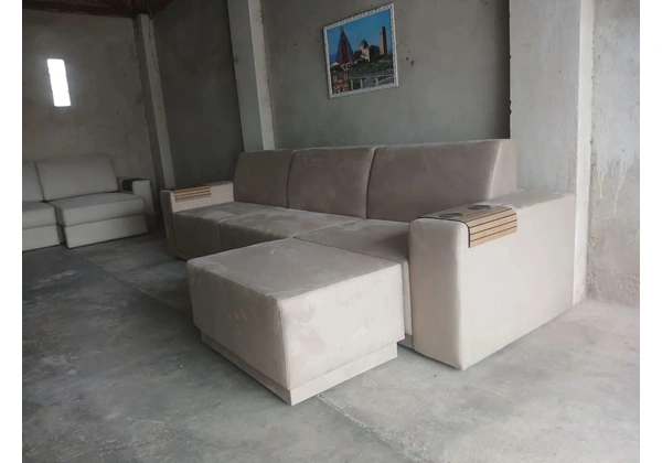 Sofá Modular com Porta Copos