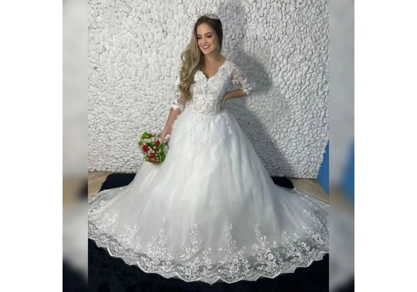 LOTE DE VESTIDO DE NOIVA. MONTE SUA LOJA