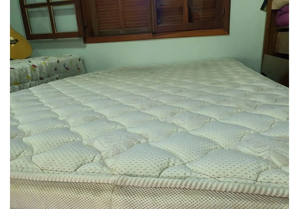 Cama Box Casal Viúva com Colchão Castor