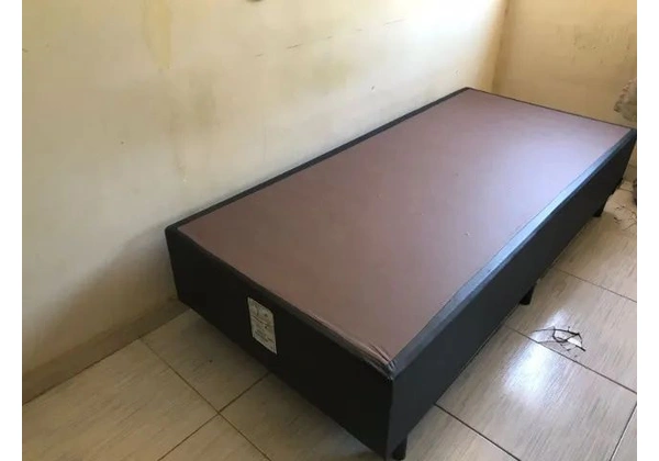 Cama box solteiro Ortobom + 2 cadeiras *Leia o anúncio