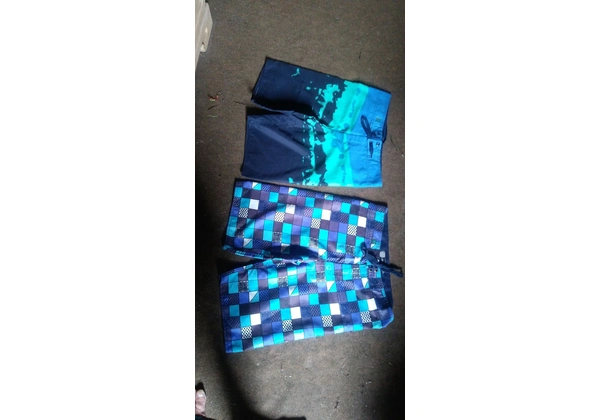 DUAS BERMUDAS NR12 E14