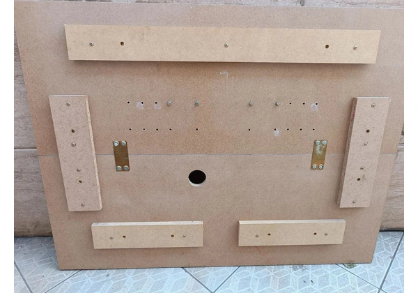 Painel preto para tv 32
