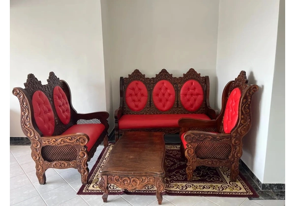 Conjunto de sofá em madeira maciça - estilo colonial