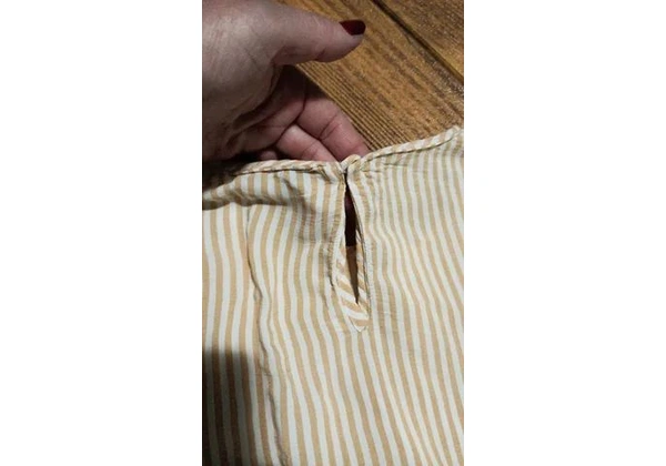 Blusinha Zara .