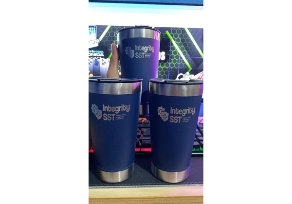 Copos personalizado com seu nome ou logo