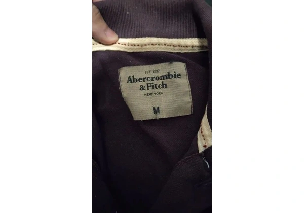 Polo Abercrombie Roxa M