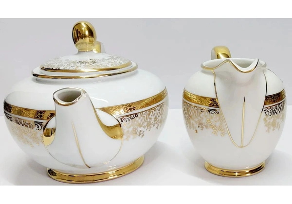 Bule e Leiteira de Porcelana Mauá