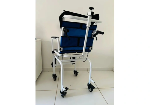 Cadeira de Banho especial