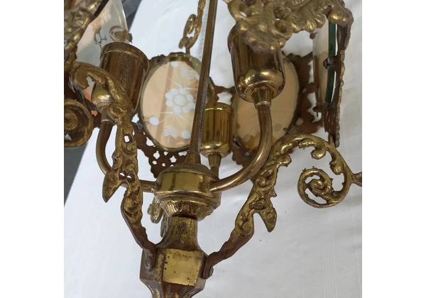 Lustre colonial em bronze