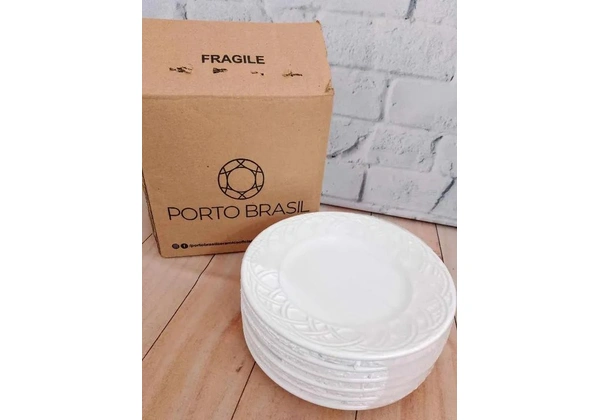 Prato de sobremesa de cerâmica