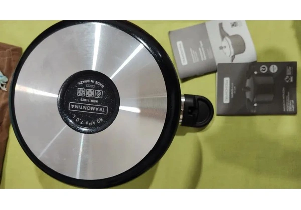 Panela de Pressão Tramontina Valência Black 7 Lts
