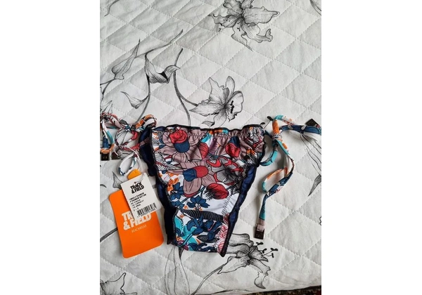 tanga nova track field, m, na tag