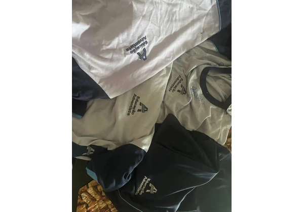 Uniforme colégio Adventista