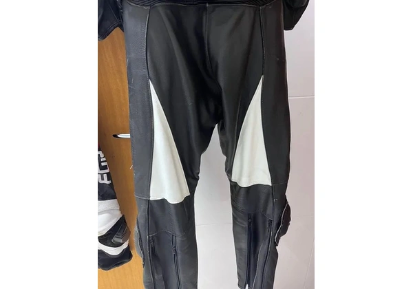 Conjunto para motociclista