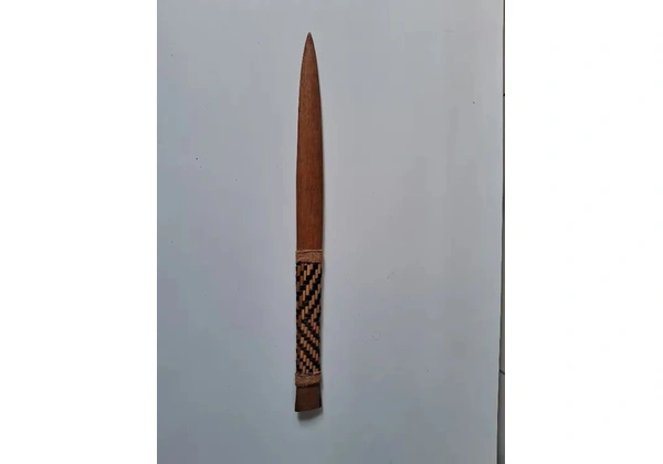 Espada artesanal em bambu, arte indigena, são 2 espadas