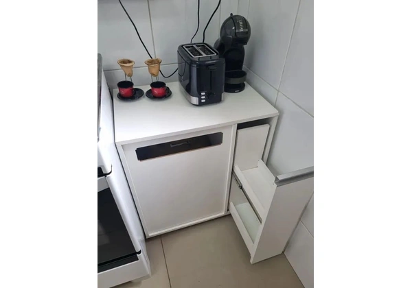 Armario para Botijao de Gás com Porta Temperos