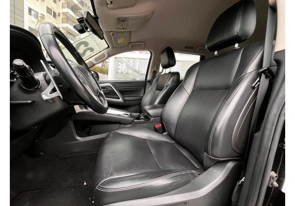 PAJERO SPORT HPE 2022 - 40.000KMS - REVISÕES MITSUBISHI - ÚNICO DONO