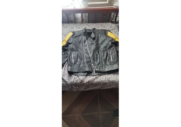 Jaqueta de couro