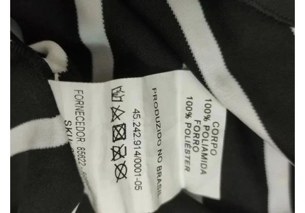 Vestido poliamida Tam G ( 44-46) 40, 00<br>Altura 92cm<br>Largura busto até 60cm
