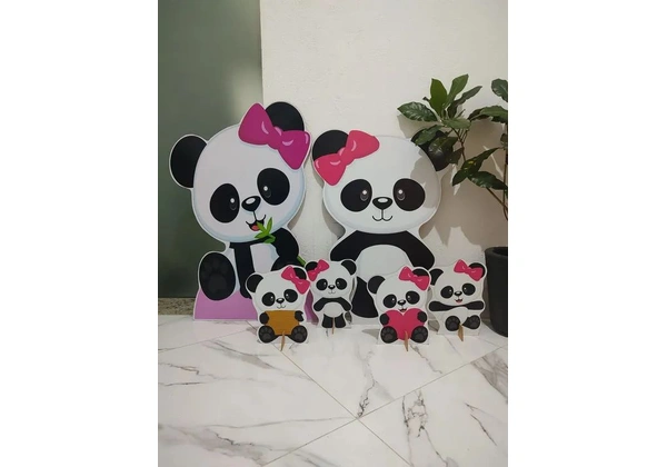 Desapego display a bela e a fera, monstro SA e panda