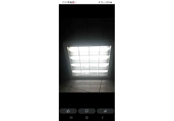 Luminária muito clara