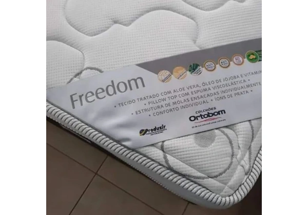 Cama Box e Colchão Freedom Ortobom / com Molas Ensacadas Individualmente