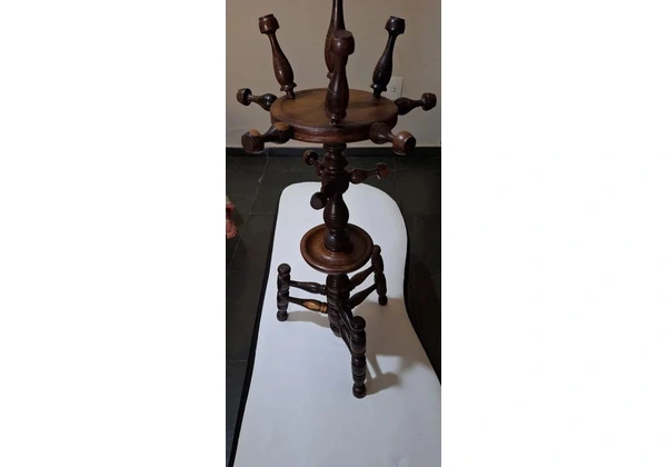 Cabideiro de mesa antigo raridade