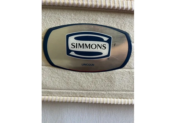 COLCHÃO SIMMONS LINCOLN - TAMANHO CASAL COM BOX